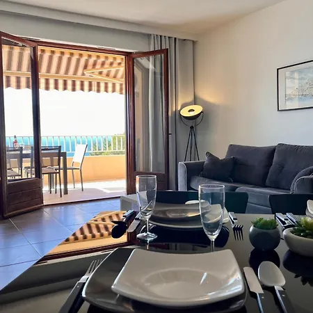 Apartment Dany - With Large Balcony And Sea View *
