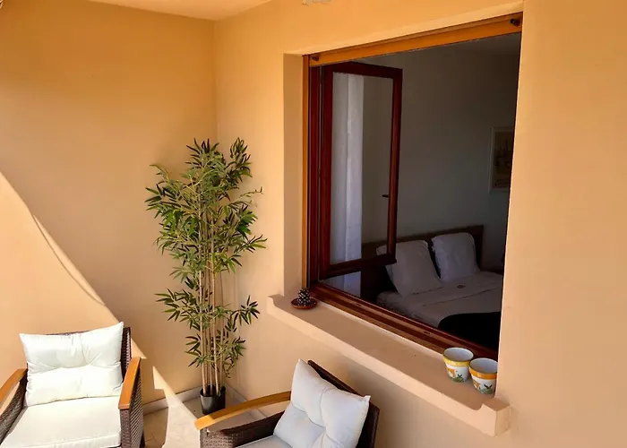 Dany - With Large Balcony And Sea View Appartement *